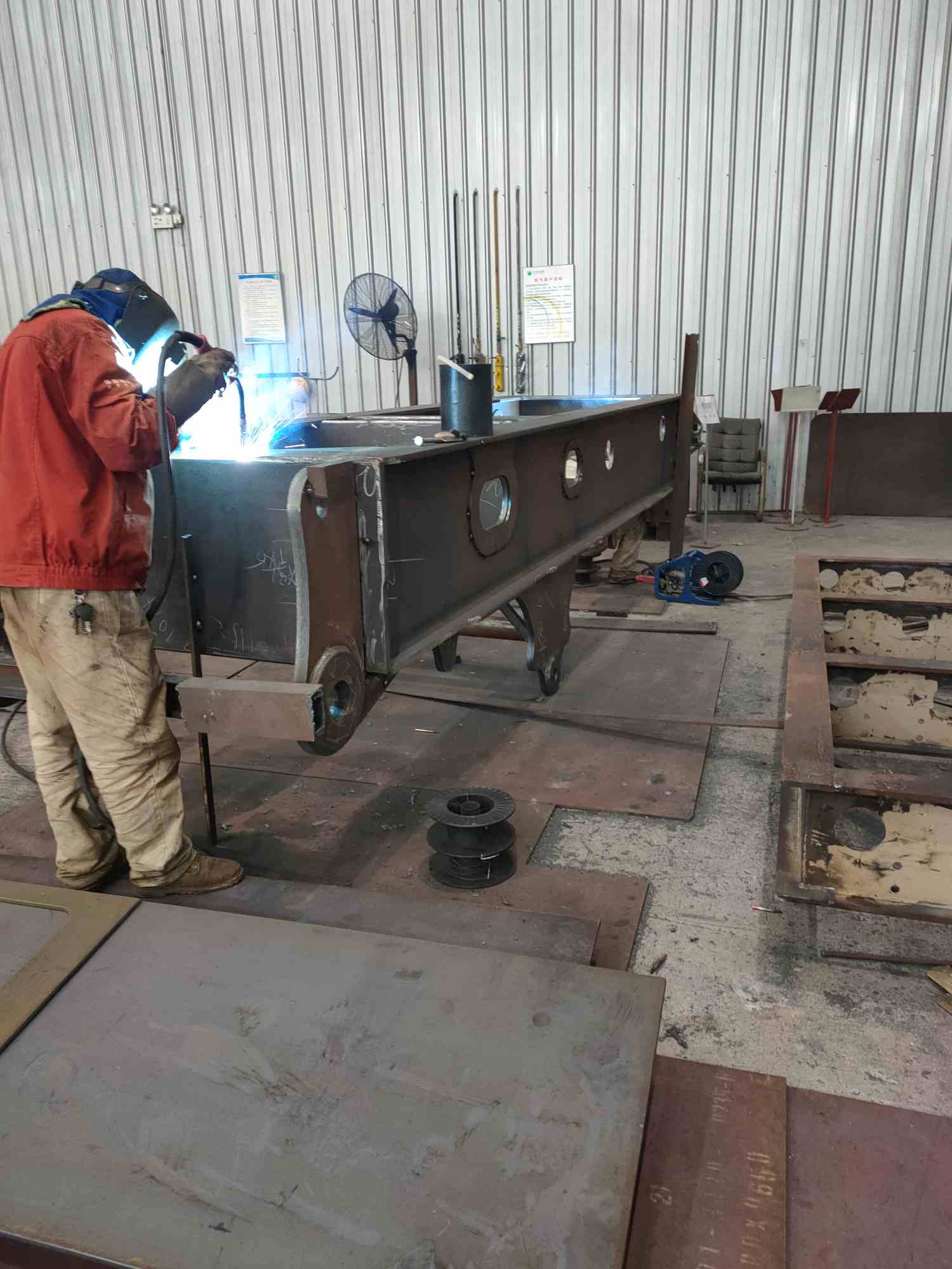 浙江嘉兴铆焊工3名要求能独立按