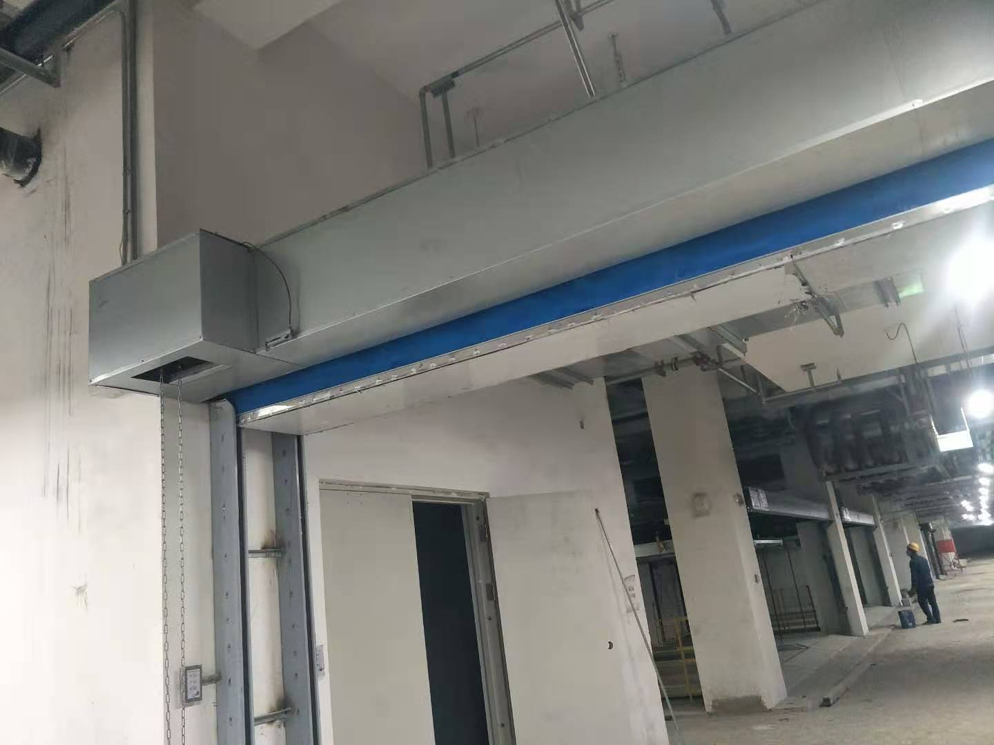 北京北京有30多个防火卷帘门需要安装,会安装的工人联系我