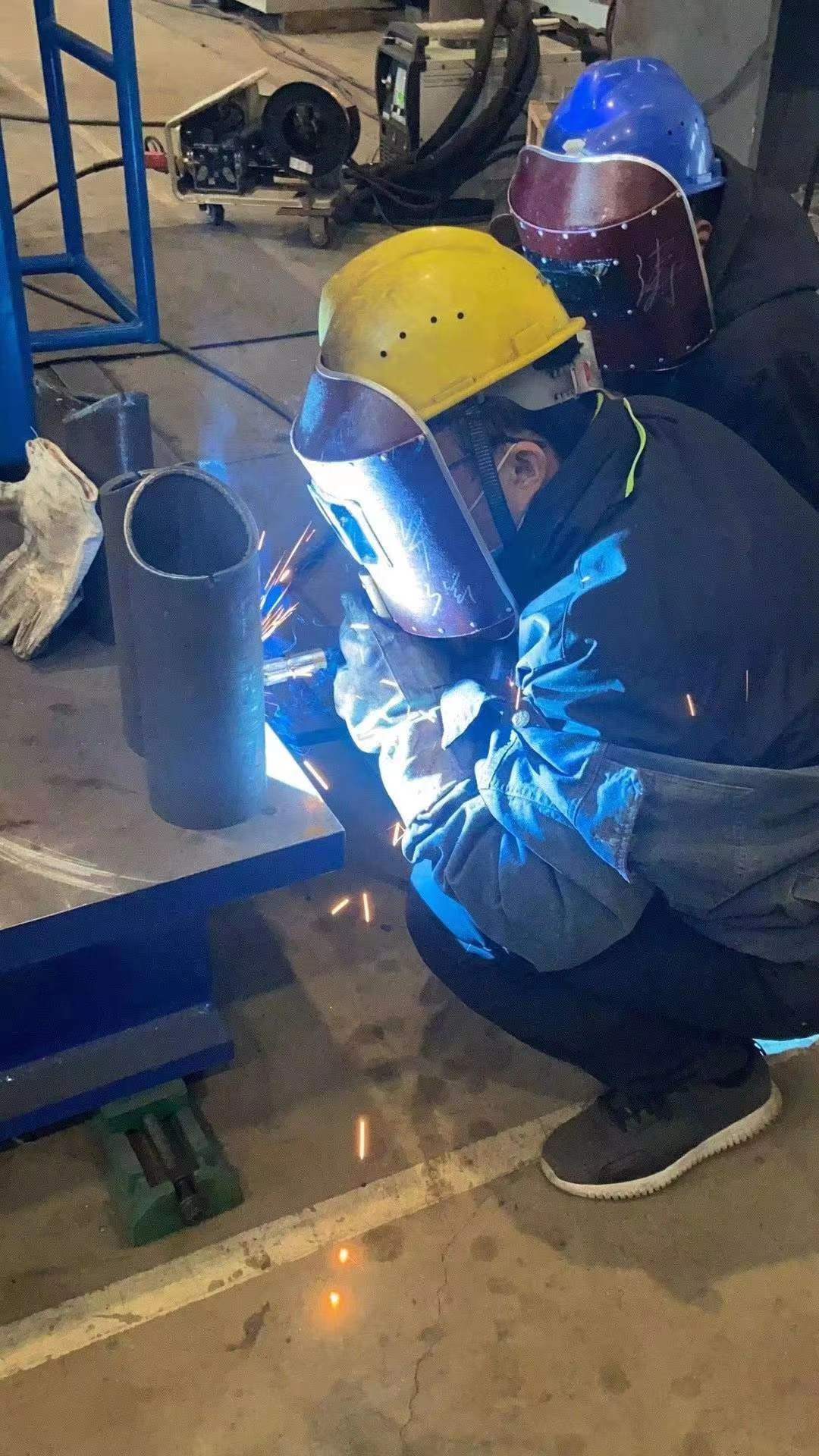 湖南长沙湘潭中联急招,气保焊工,31/小时外加500工时奖