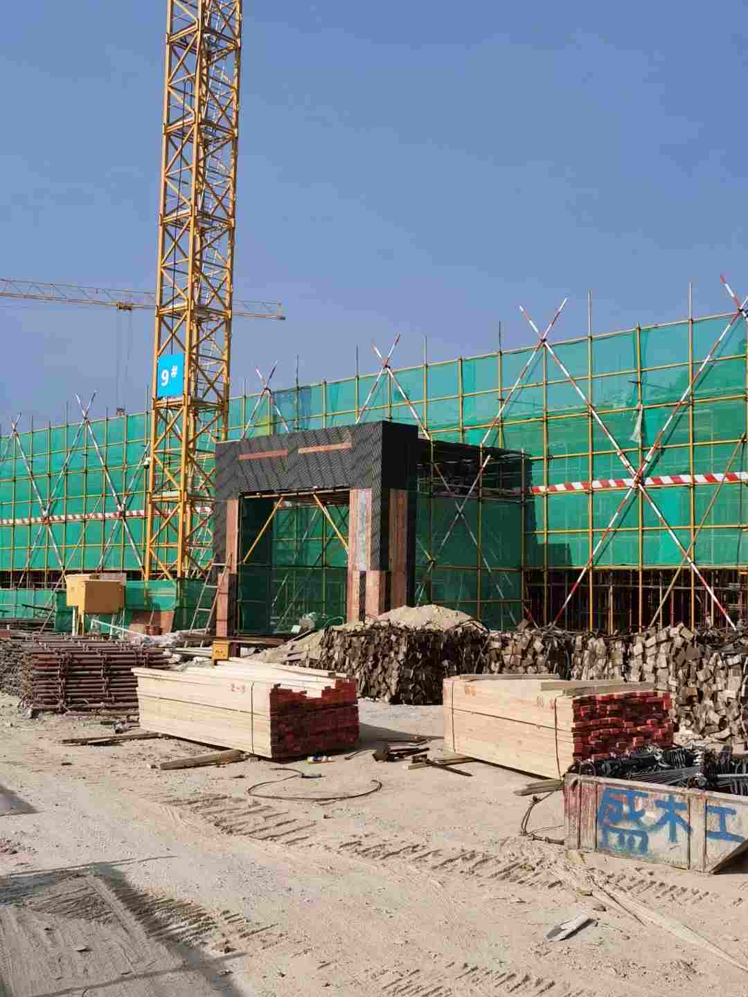 广东惠州惠州新圩工地招大工三人