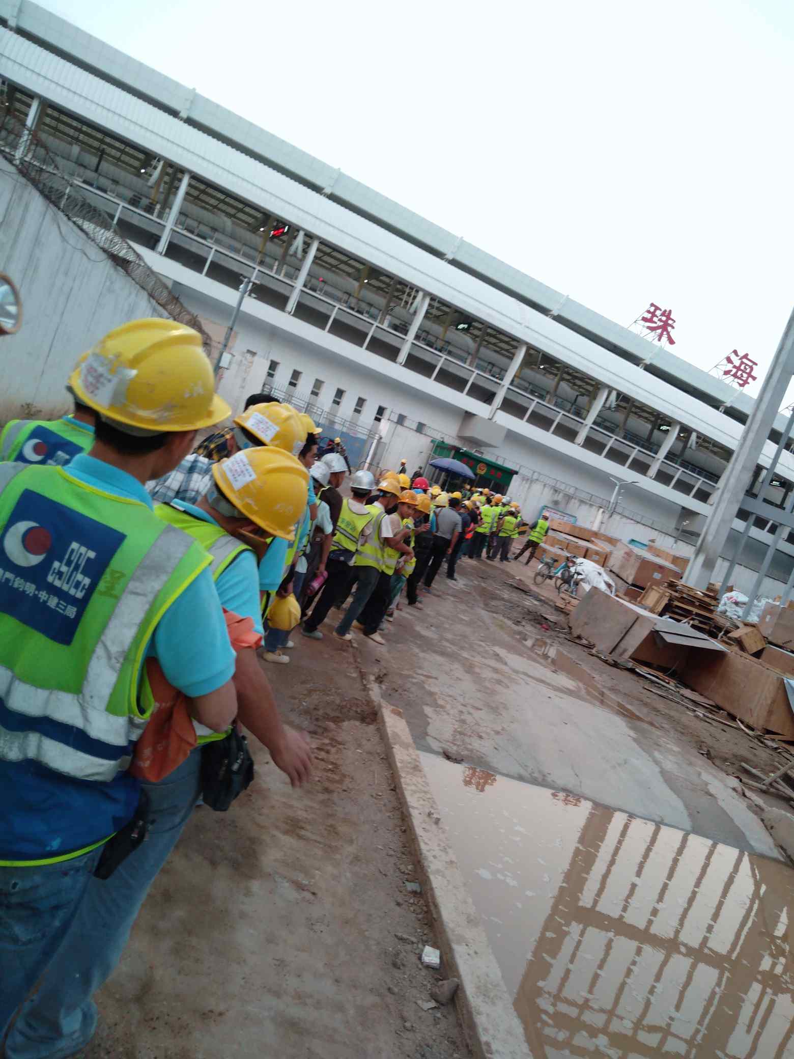 招工详情 干挂石材师傅两三人,工地珠海.