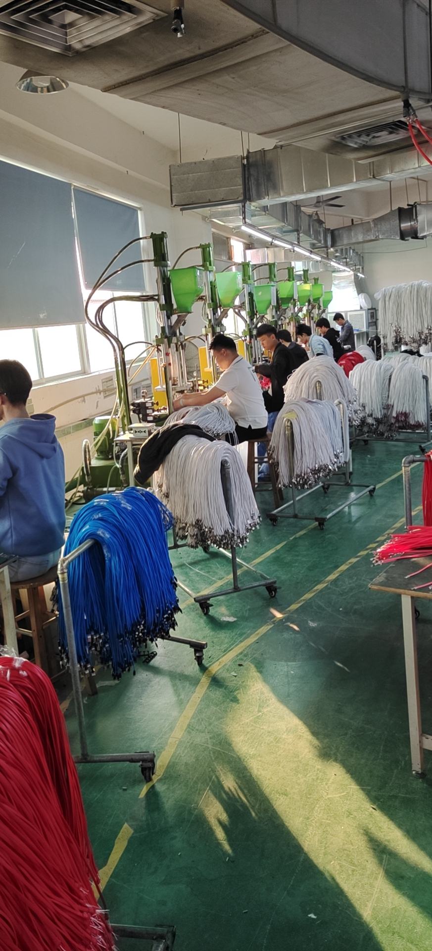 深圳观兰电子厂:(做各种电源适配器,手机充电器,数-鱼泡网