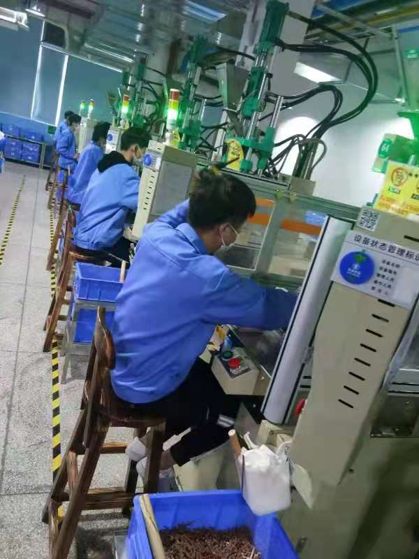 广东中山电子烟厂1642岁男女不限17块一个小时包
