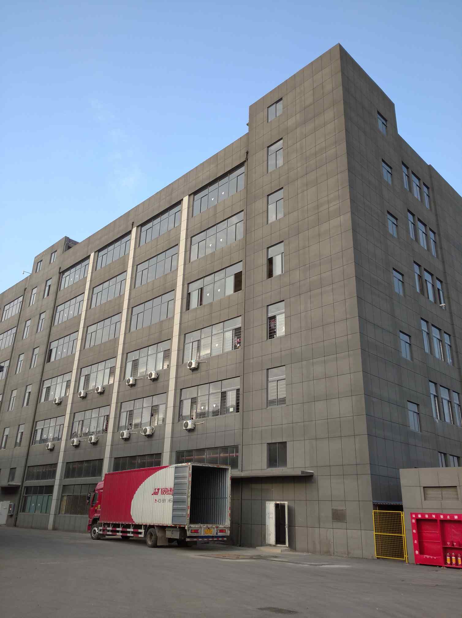 武汉东西湖区走马岭招聘物流小件分拣岗扫描岗招聘要求男女