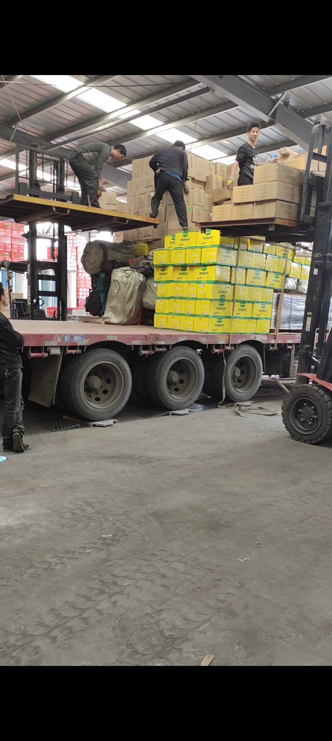 山东临沂招聘日结装卸工,装卸车,20-30斤百货有叉车辅助