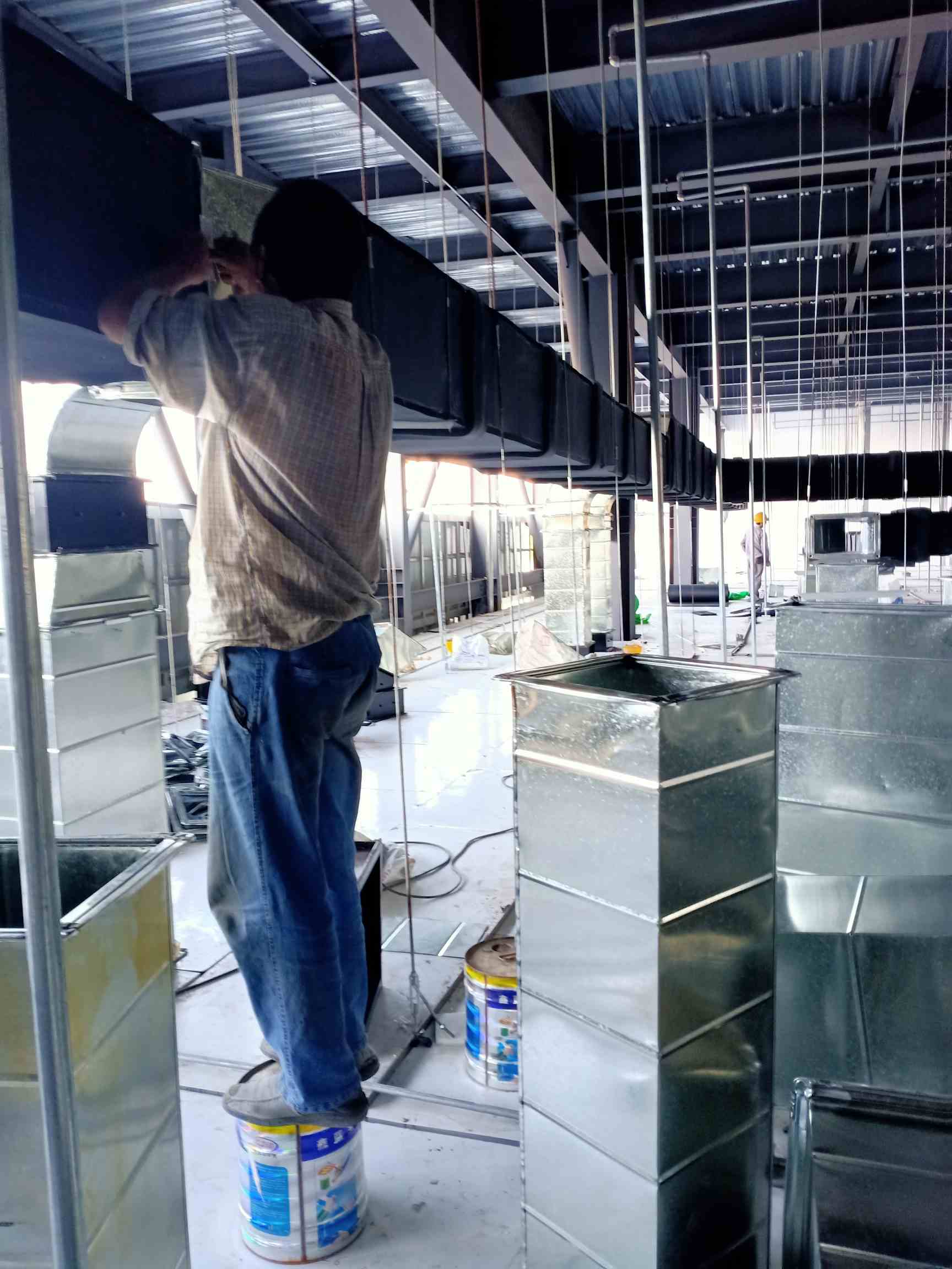 潍坊潍城区中央空调新风管道安装工人干活实在能出门工资面议