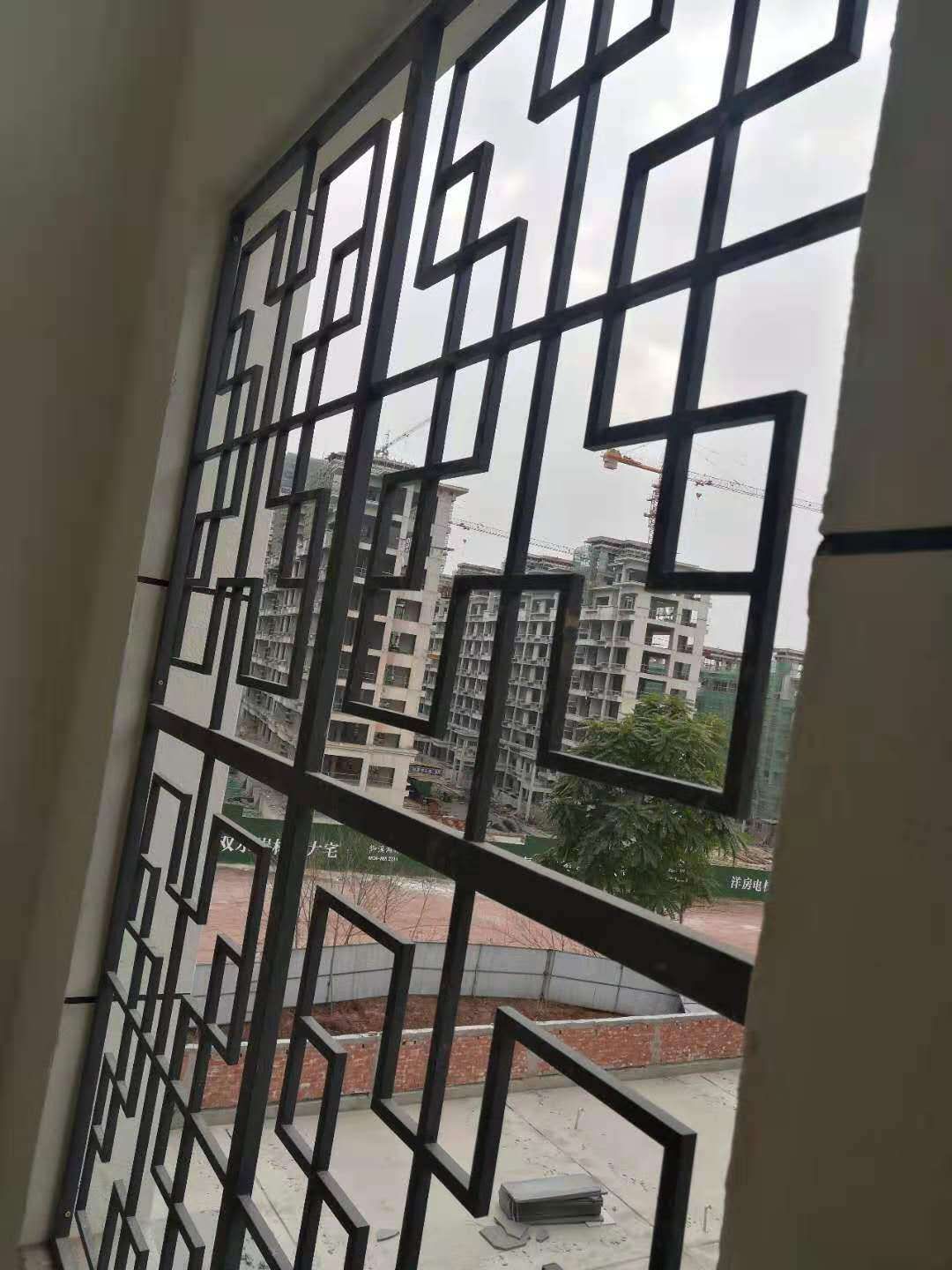 广安广安区四川省广安市广安区找人做铁艺花窗有800平方左右