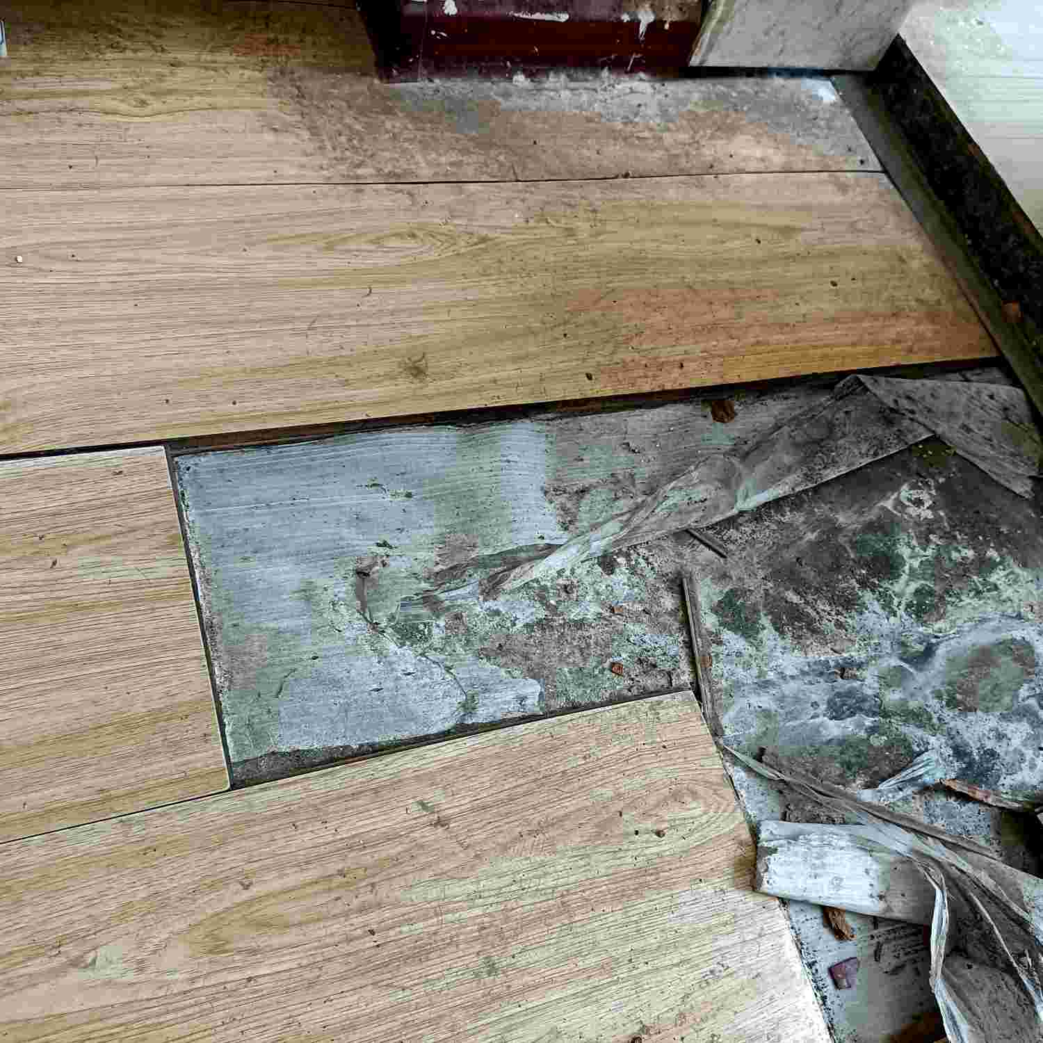 邢台桥西区拆约110平方米木地板并