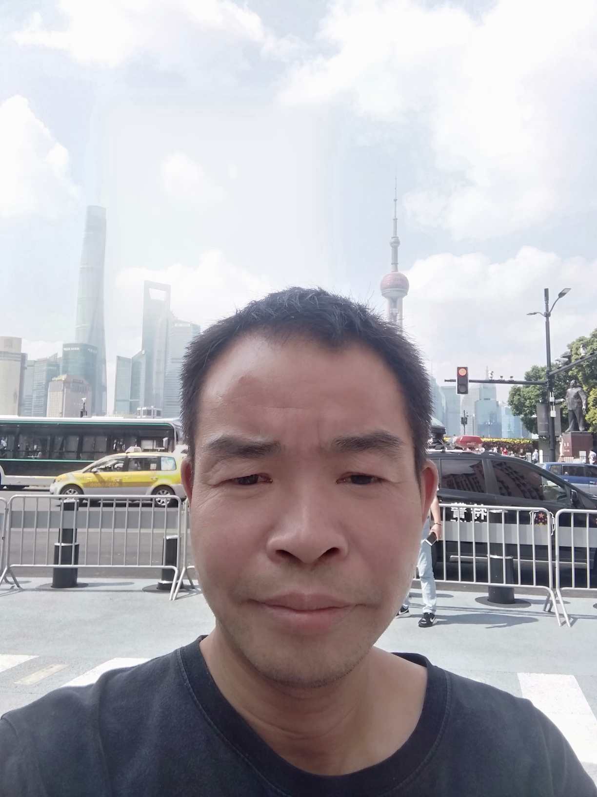 上海建筑工程公司：城市天际线背后的幕后英雄