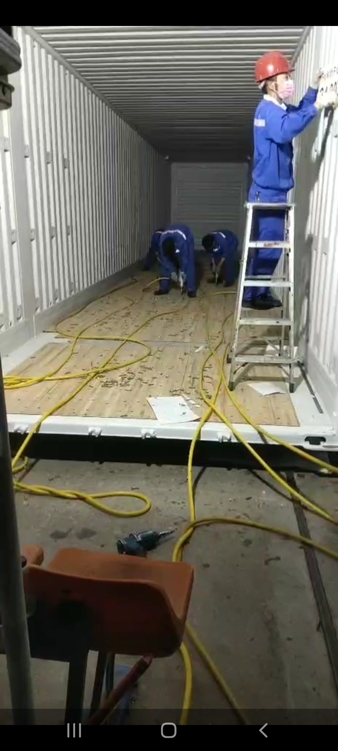 广东中山中集大量招聘二保焊工喷漆工打砂工370元天