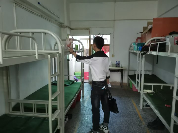 广东深圳320天深圳地铁安检