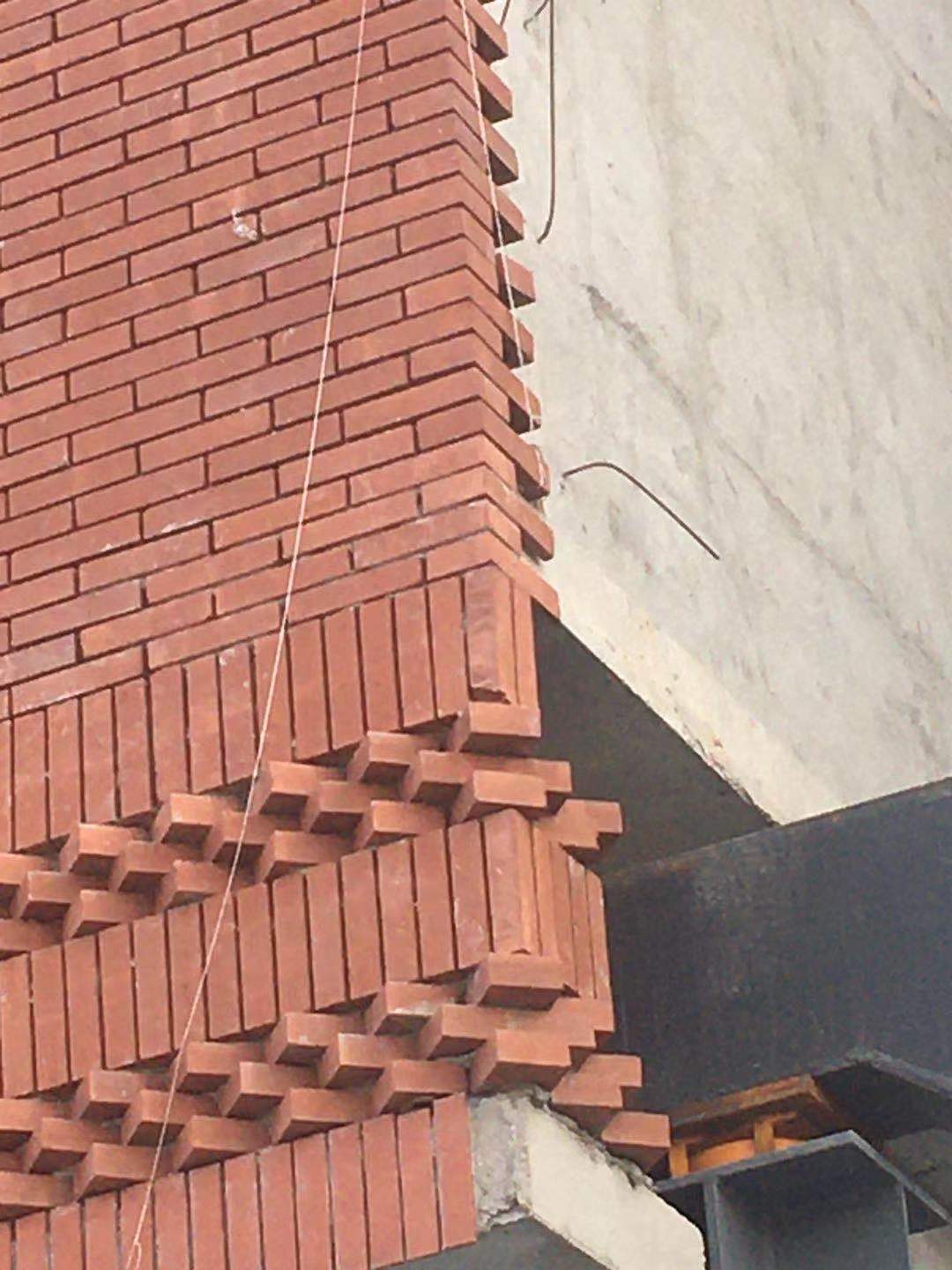 一共1千多万的砖.