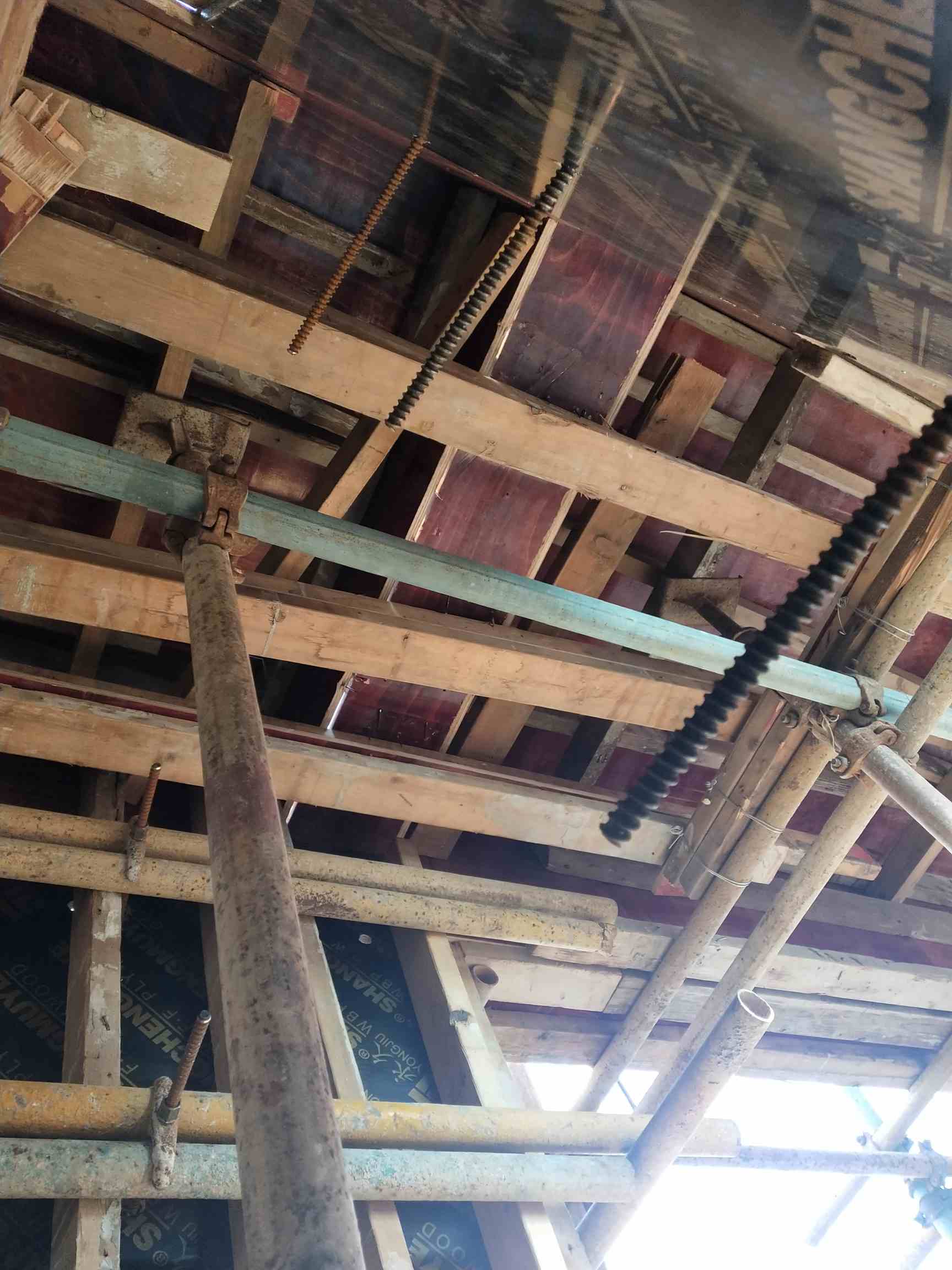 深圳龙华区有几个木工熟手图纸都会铝模工几个调平几个调平工