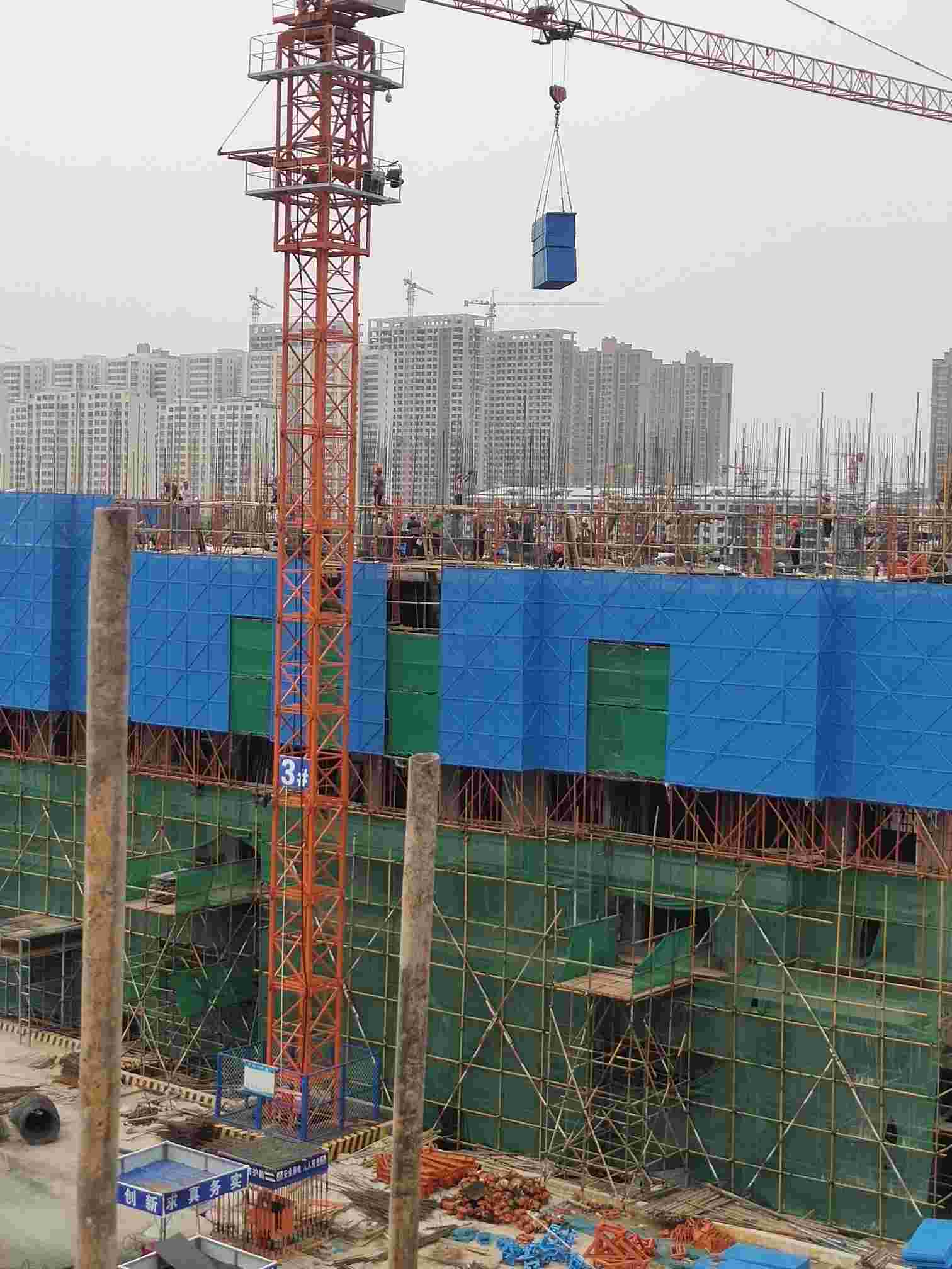 筑梦新疆：乌鲁木齐建筑安装公司的新动态