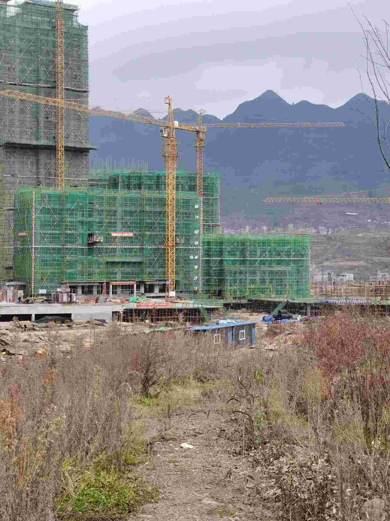 昭通鎮雄縣鎮雄康養小鎮招砌磚工人高層房建工資月結