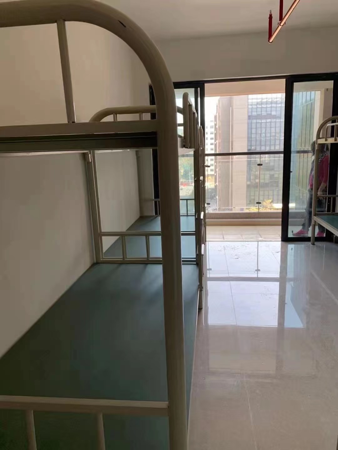 深圳龙华区深圳华为电子厂招聘普工和