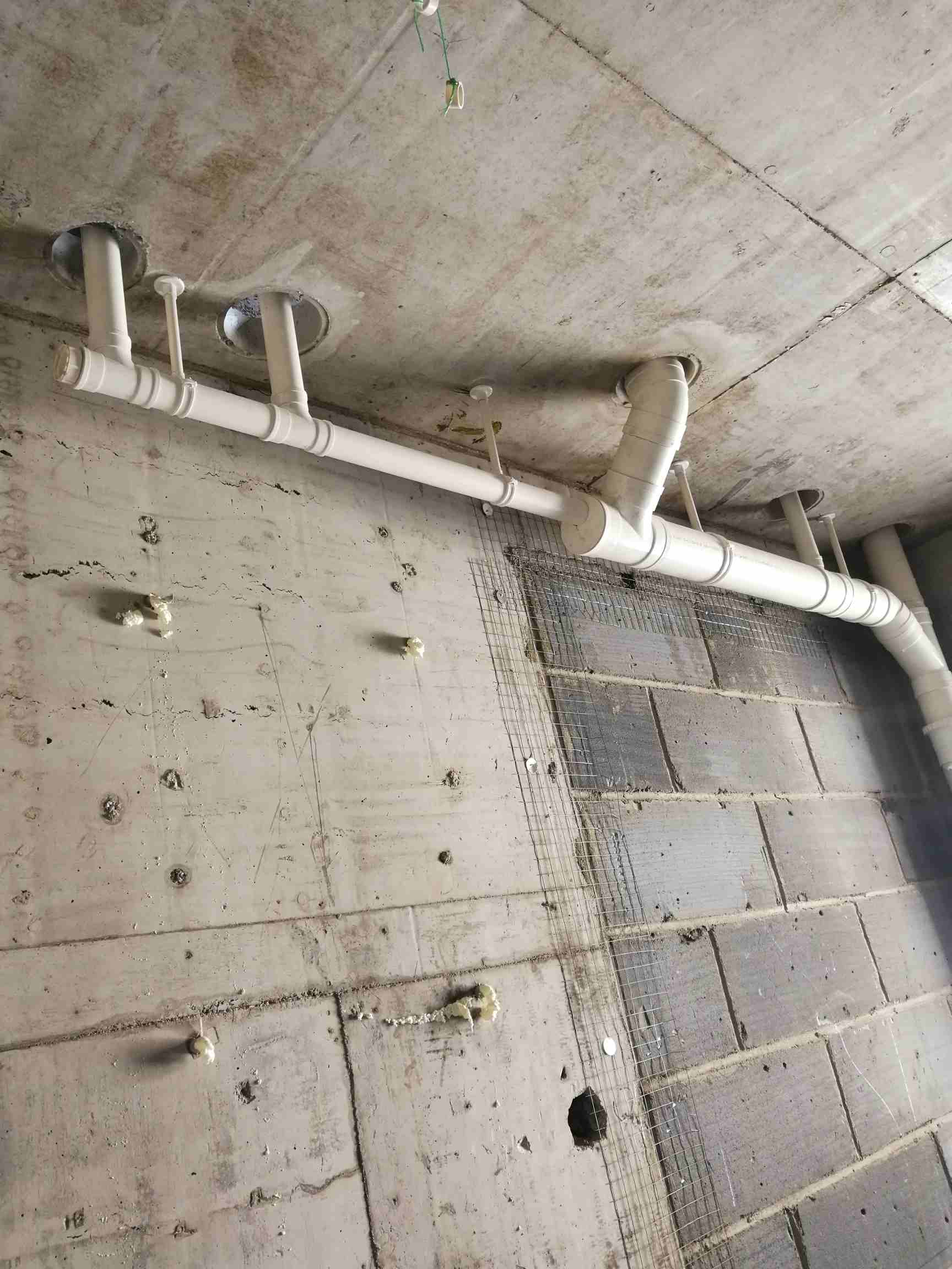 潍坊奎文区排水支管外包15元一个洞