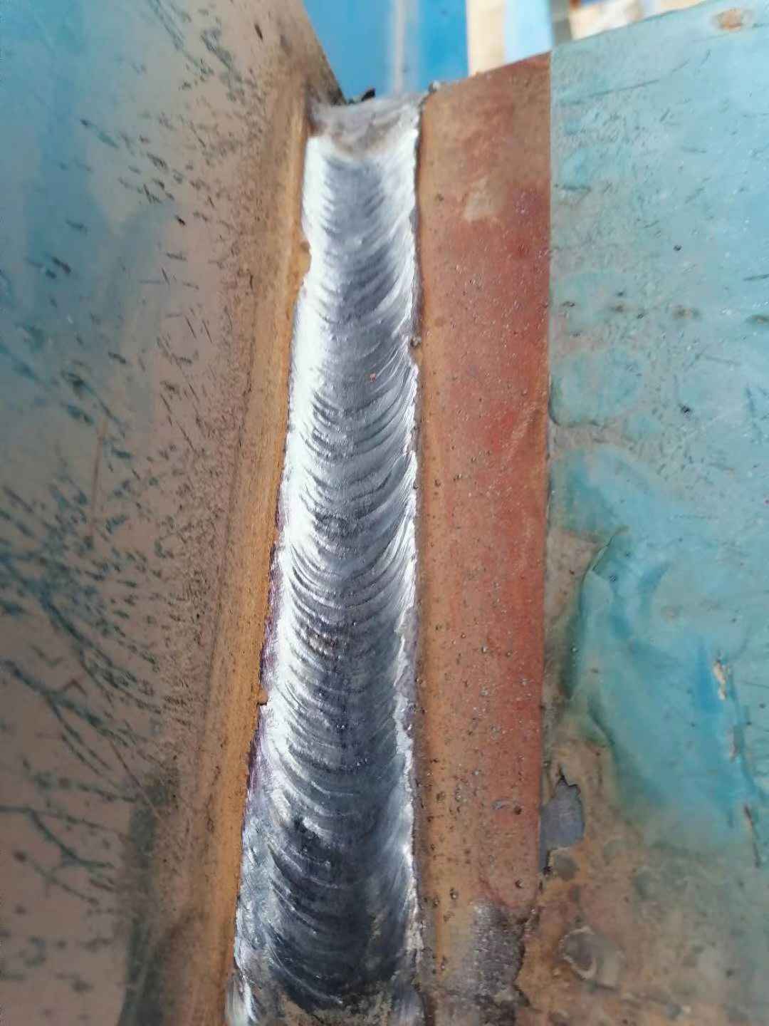 河北沧州招焊工半个月右活.焊管廊