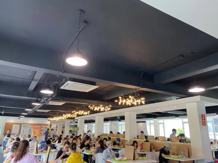 江苏无锡硕放电子厂男女不限周一至周五下午一点可面