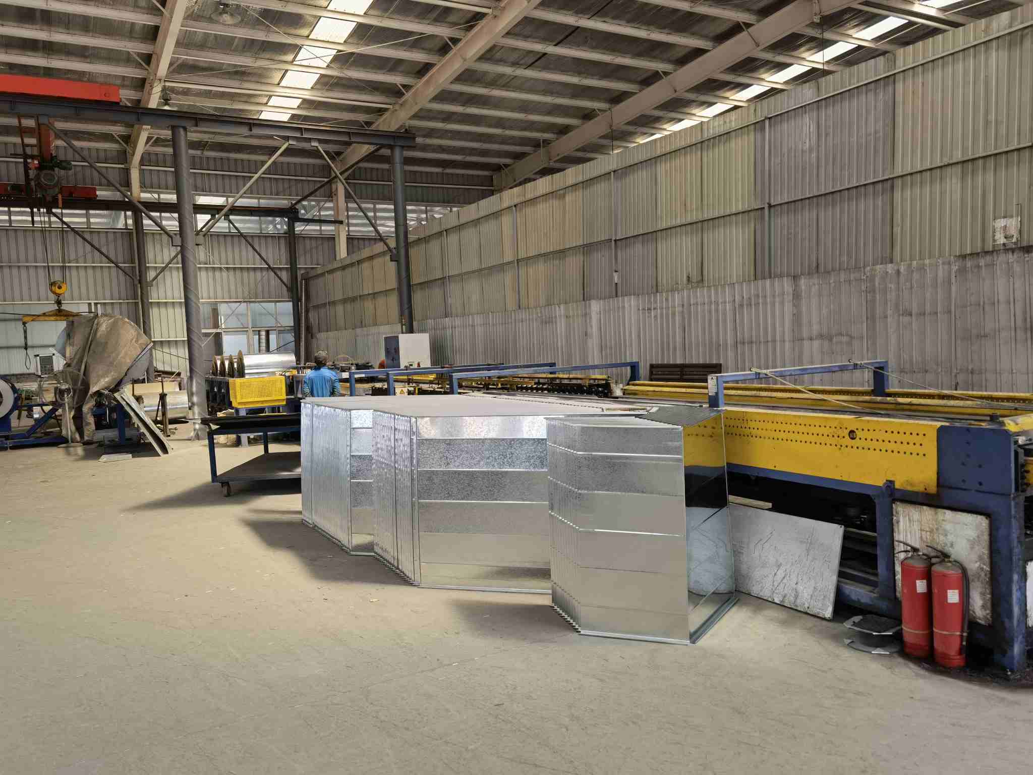 潍坊潍城区山东潍坊风管加工厂常年招等离子排版师傅,风管加工熟