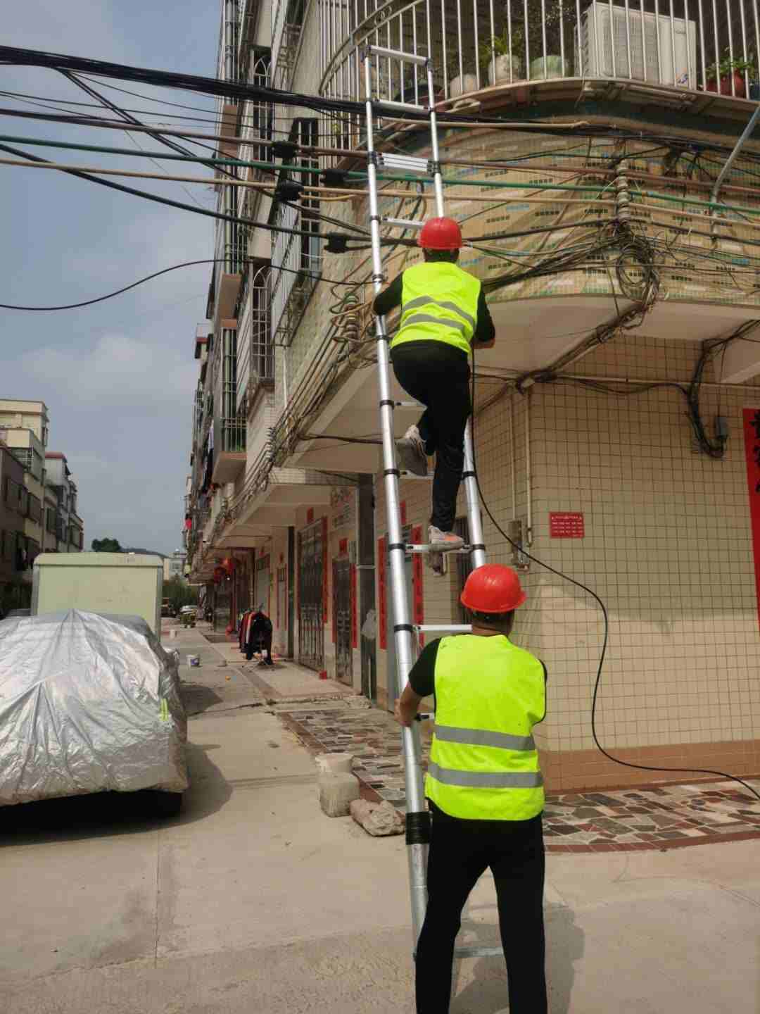 广东惠州诚聘几名拉网线的小工,能吃苦耐劳的听从上级领导指挥