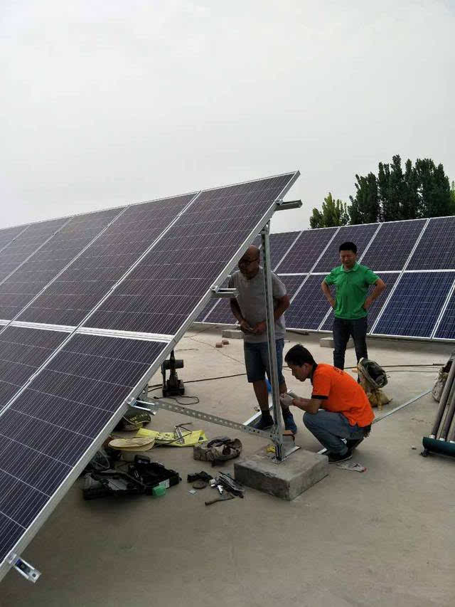 桂林临桂区大量招聘安装太阳能光伏发电板工人我公司新签了安装