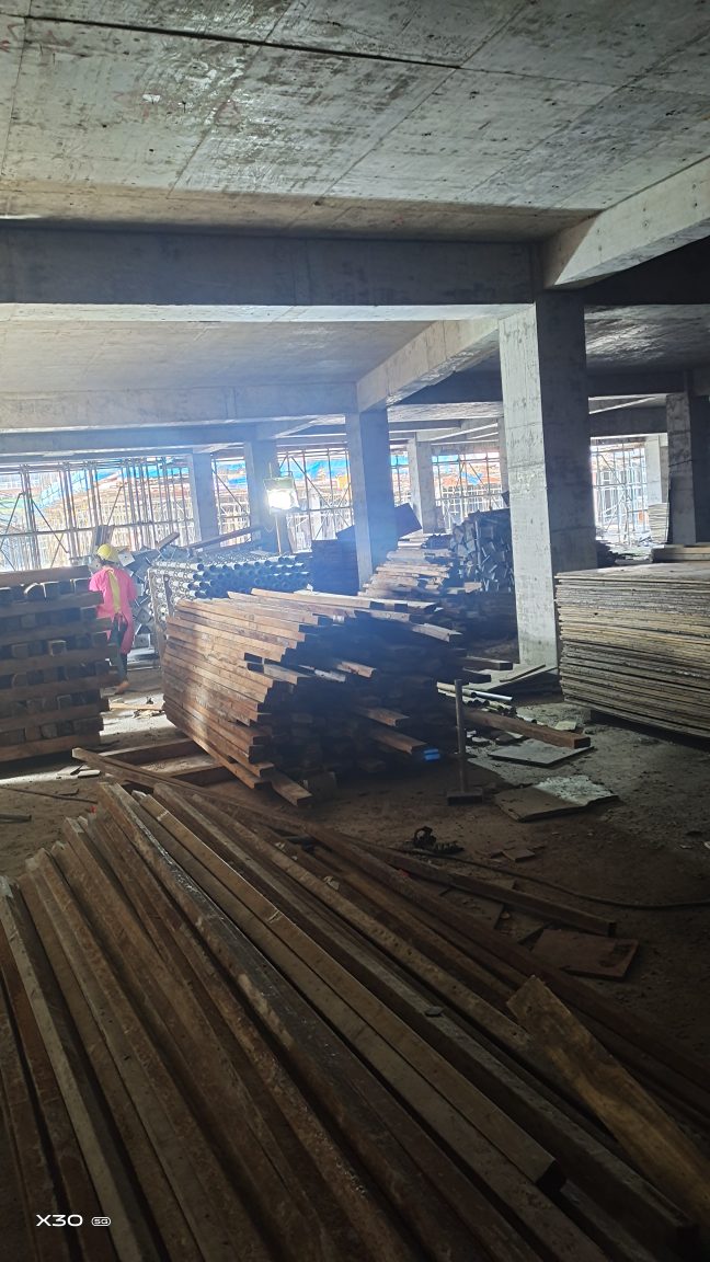 福建泉州南通阿里巴巴工地招挖模板拆架子两名小工四名地址南通