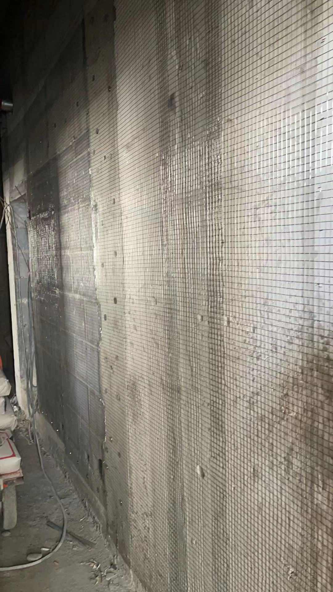 淮南田家庵区内墙水泥抹灰,挂网,打破点,有会做的来.工地地址