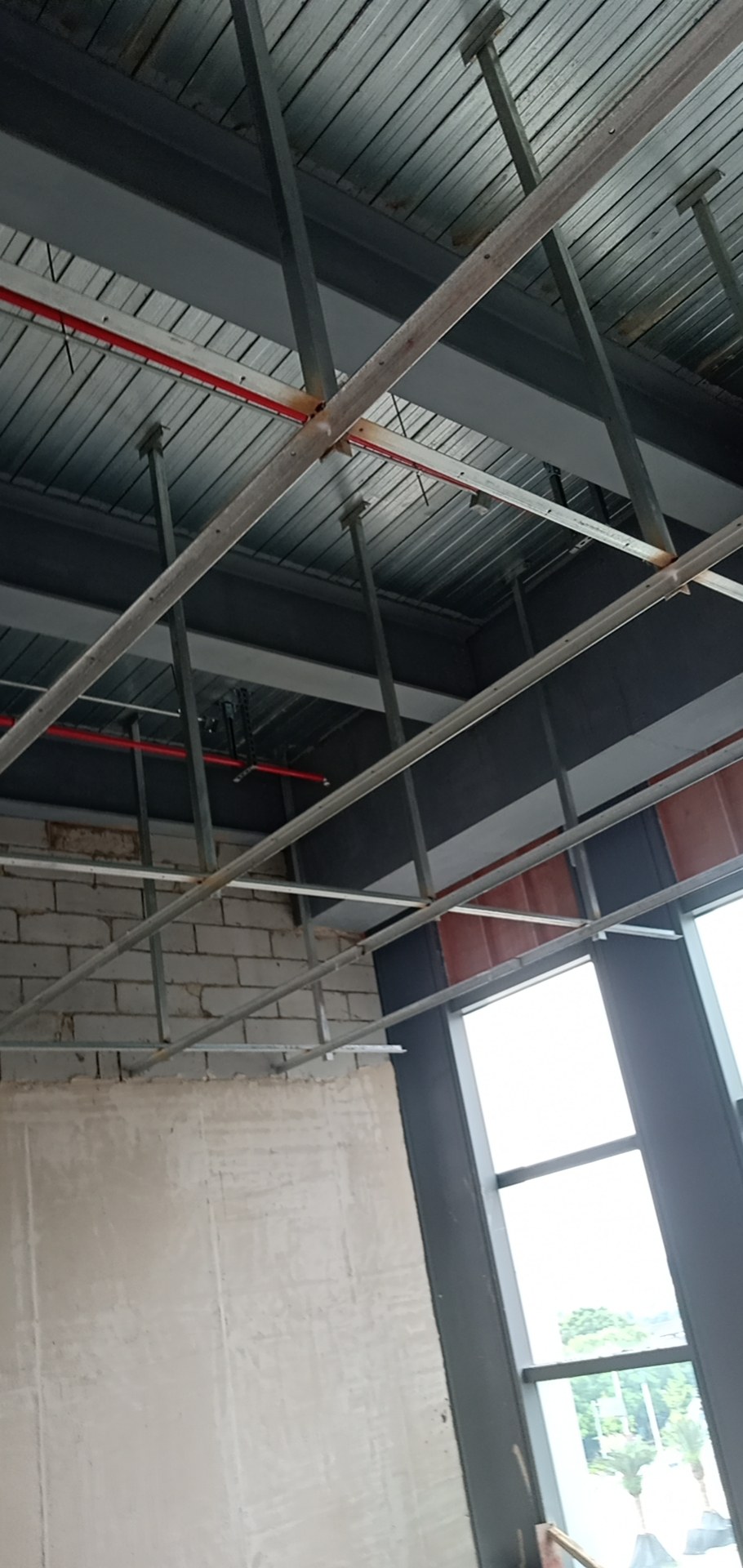 湖南长沙长沙找有实力的焊工班组,做钢结构转换层,50*50角