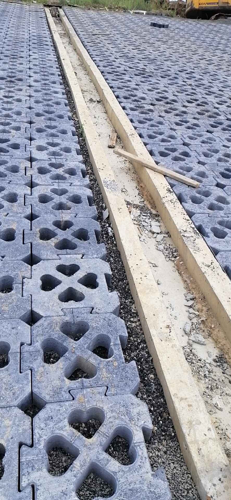 阜阳颍东区河道护坡砖块,再生砖需要班组,个人工资月结,需要5