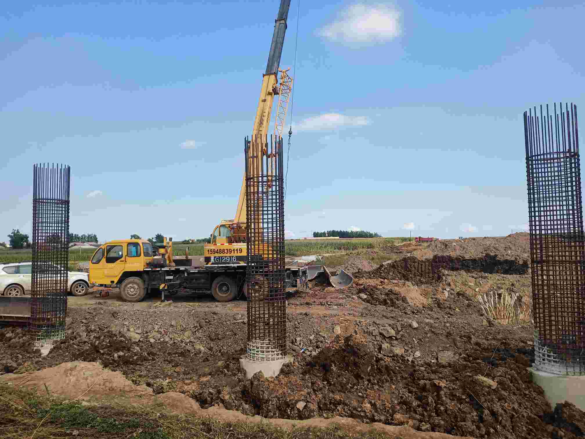 长春双阳区长春工地招钢筋摸板混泥土工人有意者联系