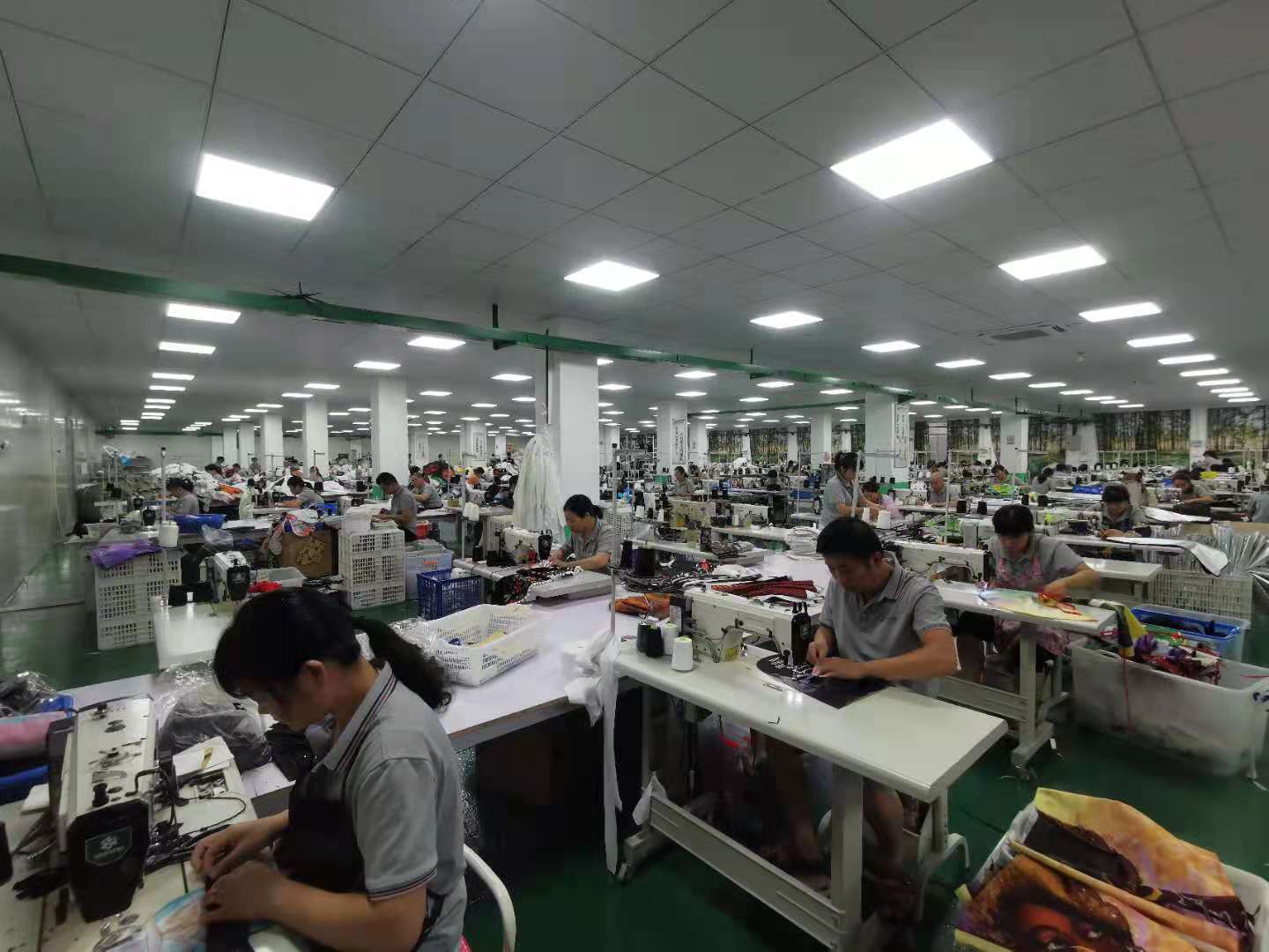 莆田涵江区涵江箱包厂招聘针车工要求年龄1855周岁男