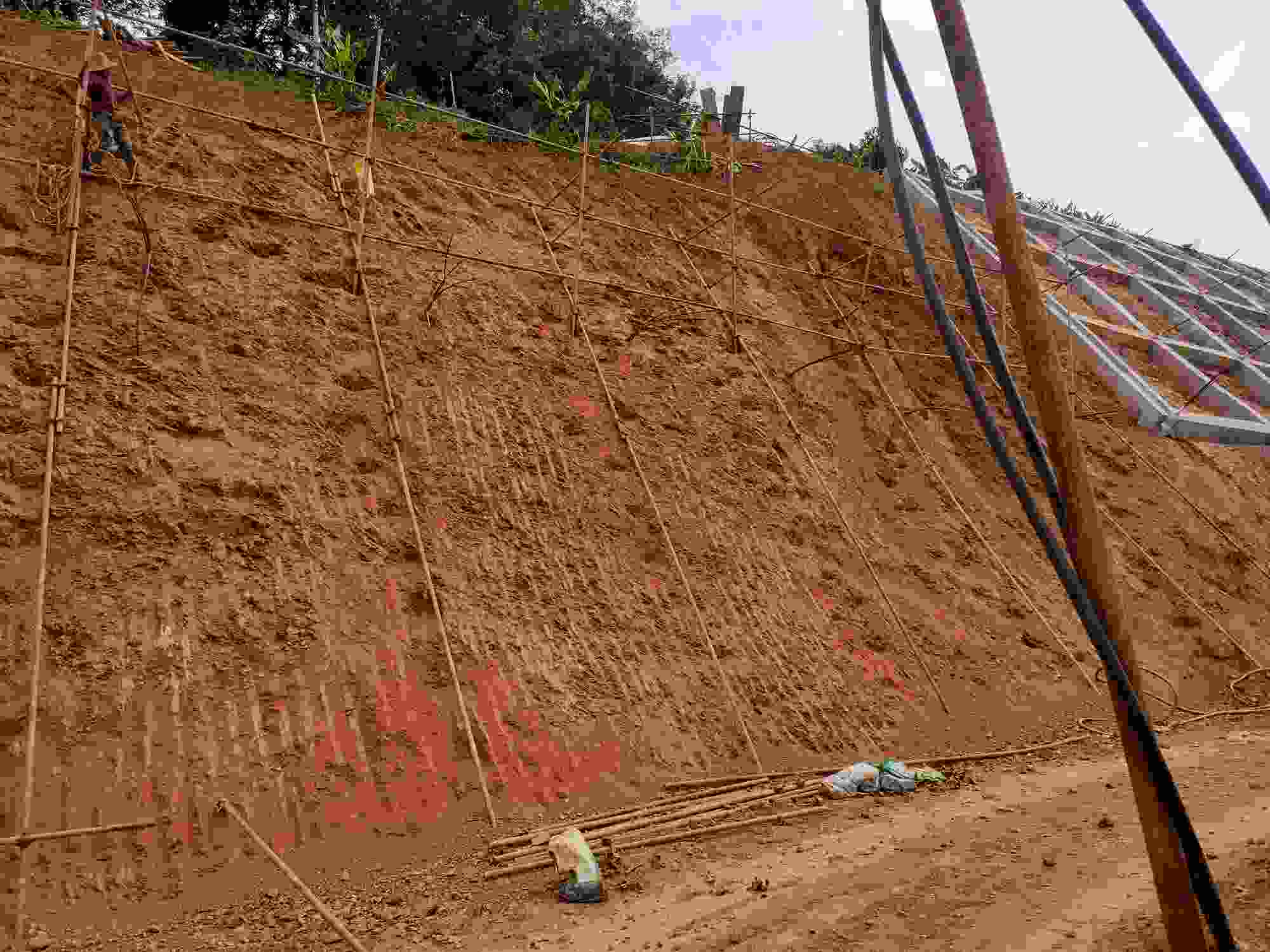 西双版纳景洪市招一个打锚杆锚索师傅,工地在云南西双版纳,工资