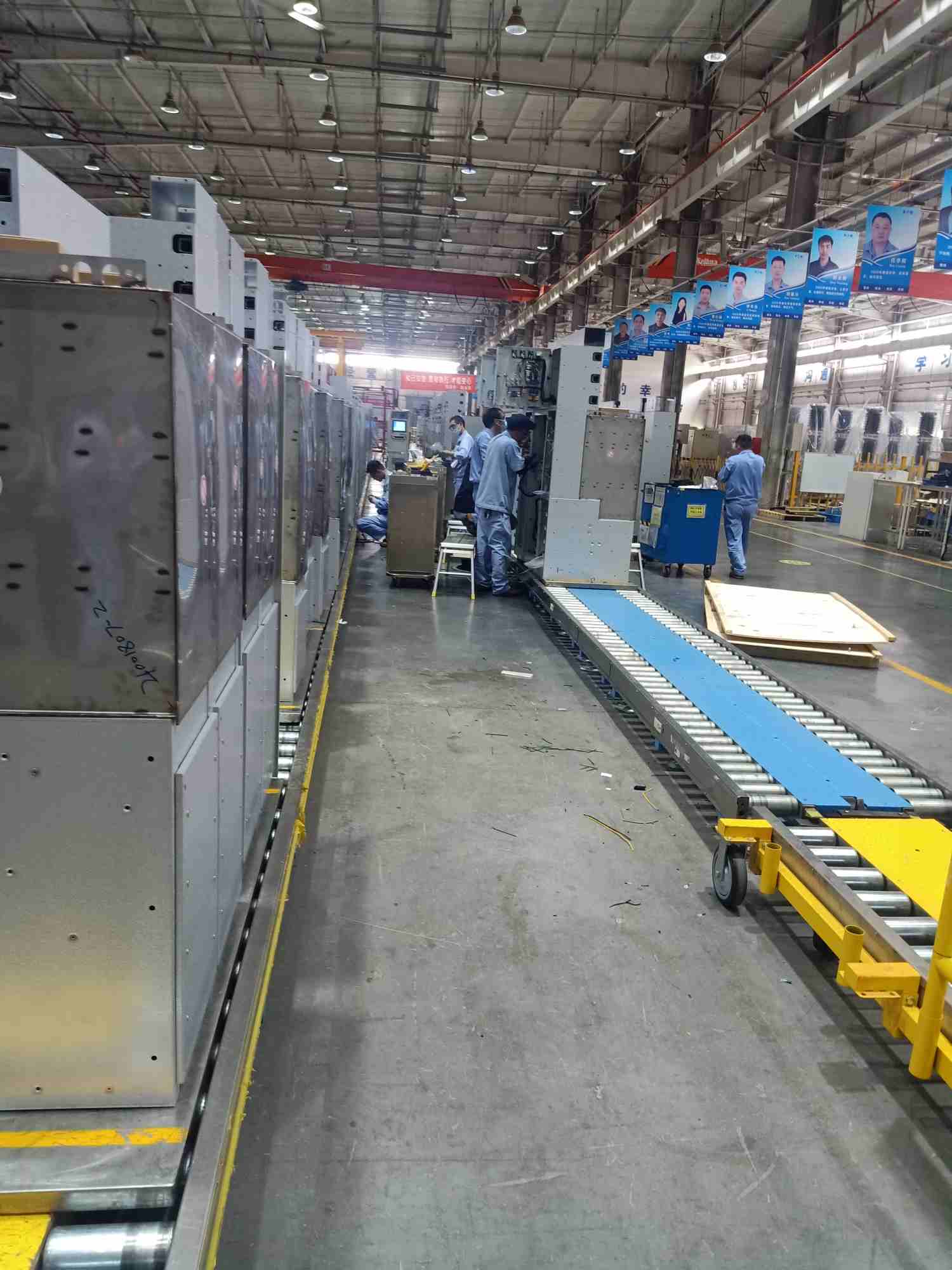 平顶山叶县平顶山黄河路东段工厂招聘配电柜装配工,配线工若干名