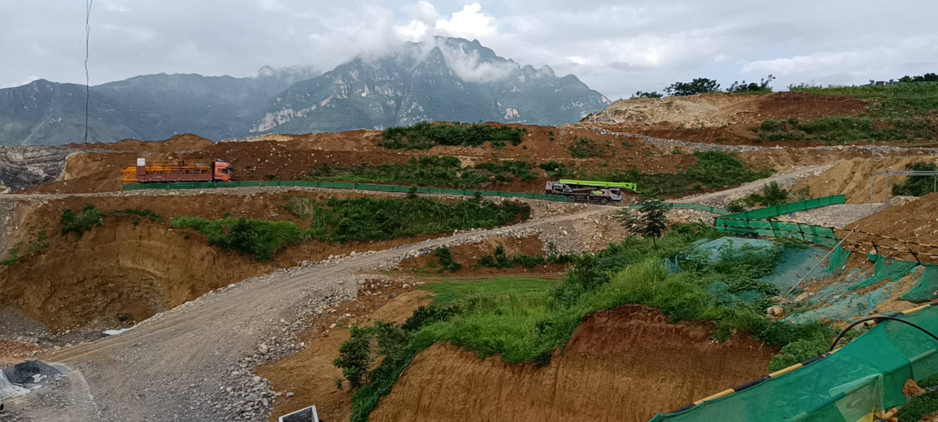 雅安汉源县汉源县富林镇找钢筋工多名,工资电谈