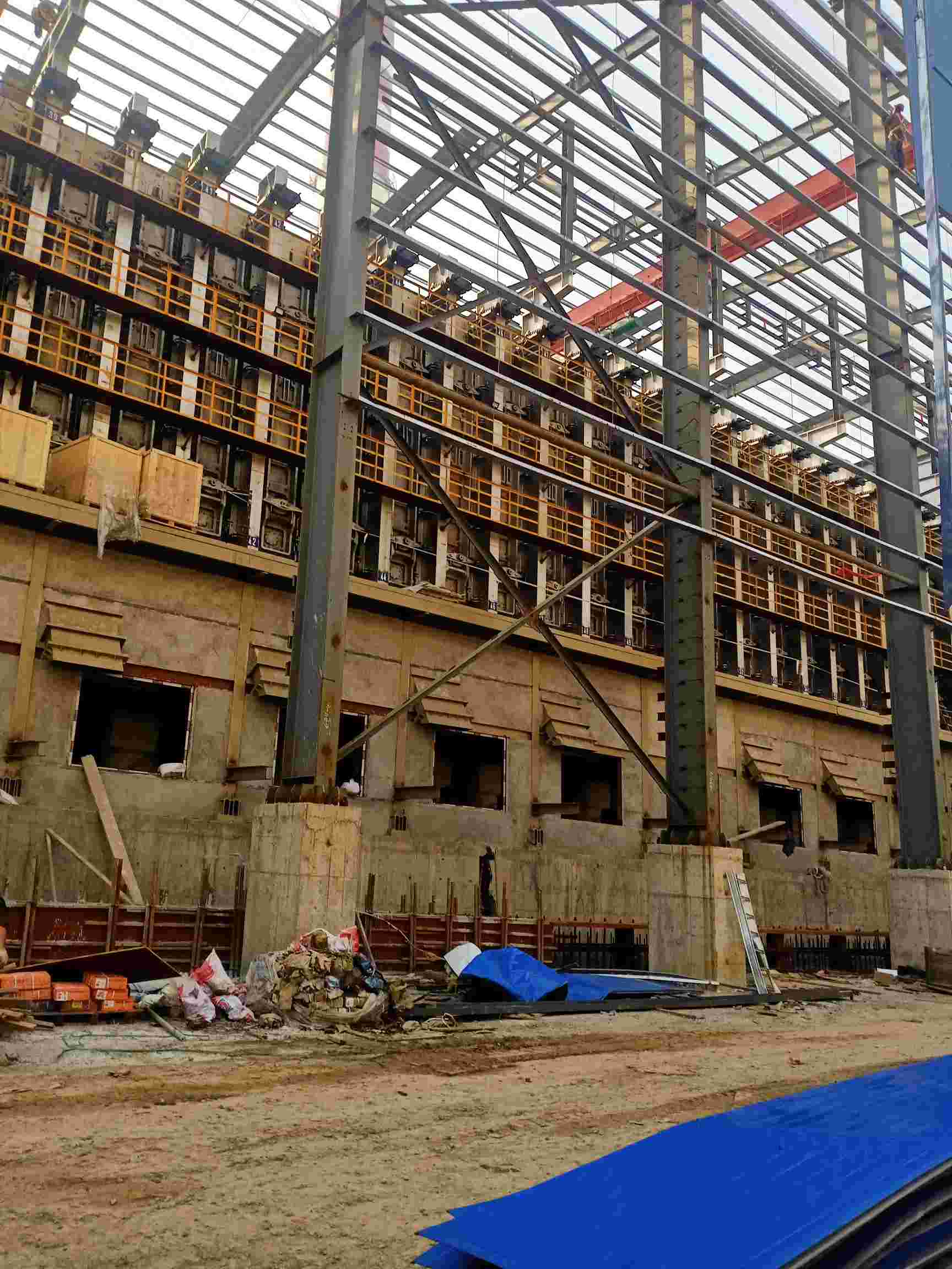 运城河津市河津安昆焦化厂招钢结构拆除大工,会氧割,能登高,工