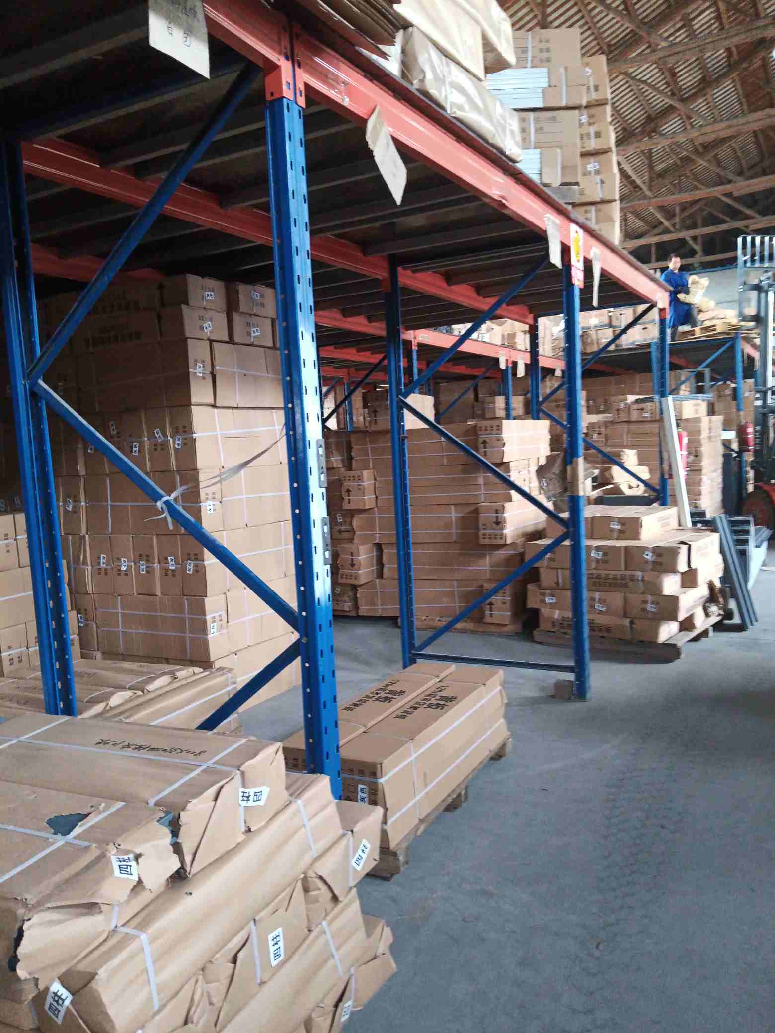 南昌南昌县招安装货架临时工,在南昌市区做,青41湖片区做,一