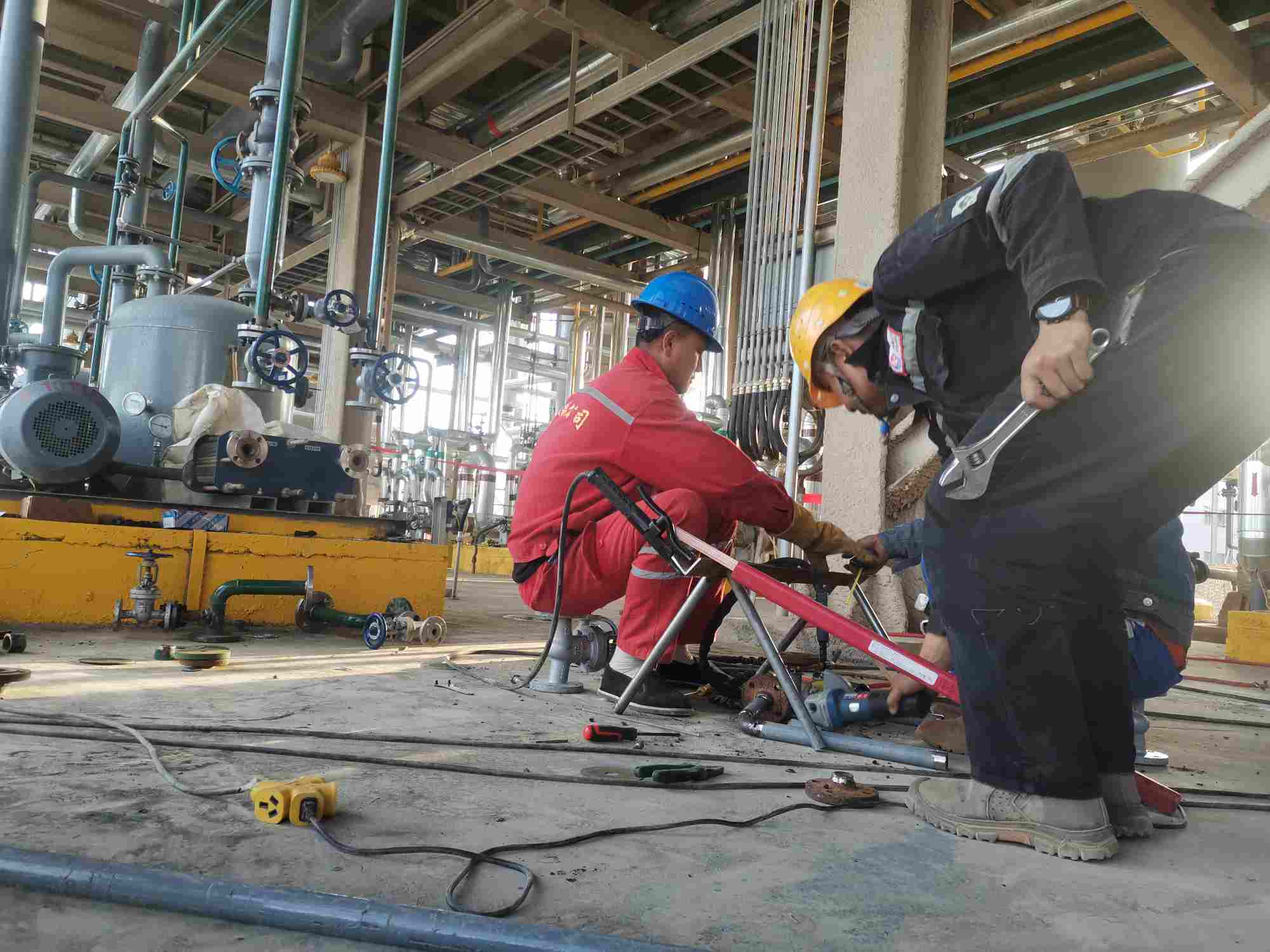 工龄 · 大工先生立即联系甘肃兰州本人氩电焊工望有需要焊工老板联系