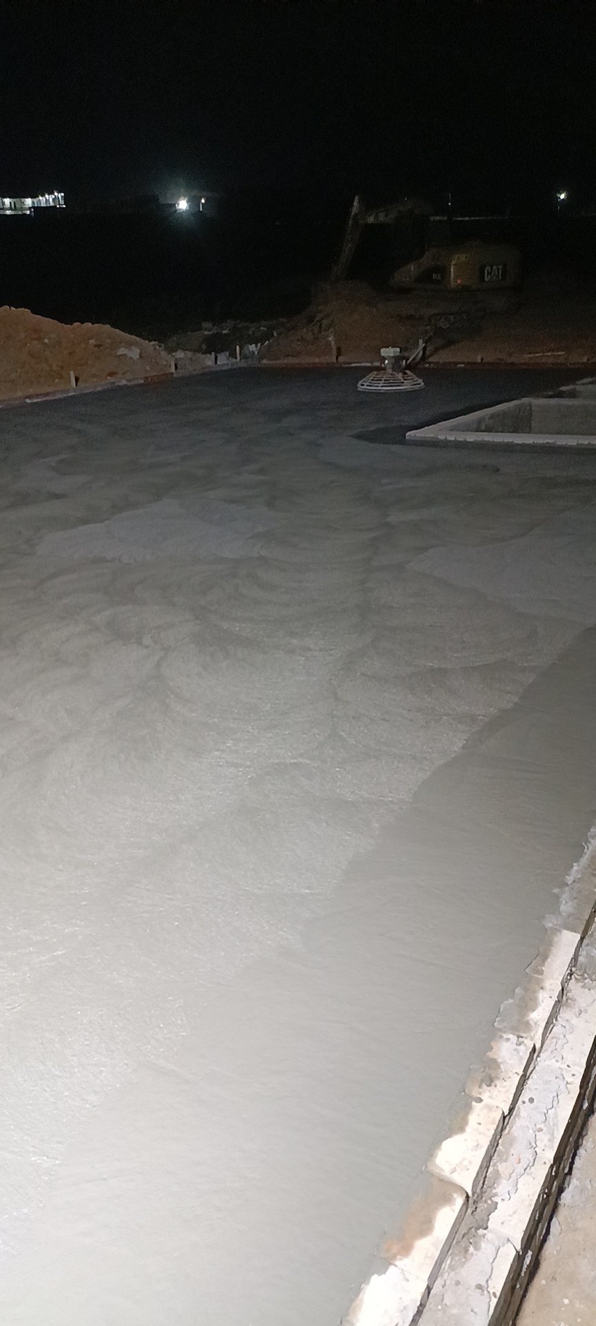 混凝土打爆模拉毛挂网