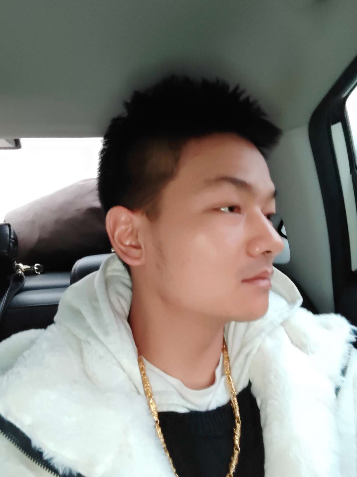 连云港校园论坛：倾听青春的心跳声