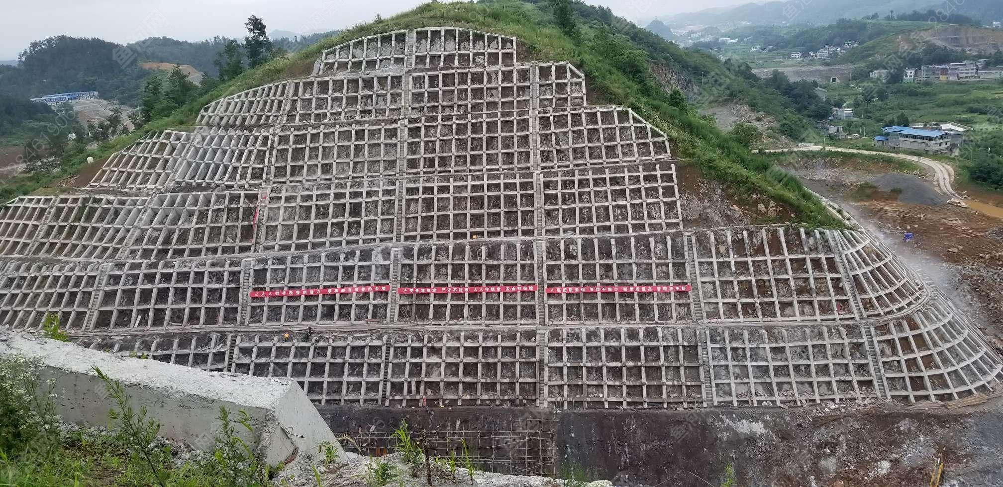 贵州40人施工队找护坡/边坡活,苏先生工龄13年高级工(大工)-鱼泡网