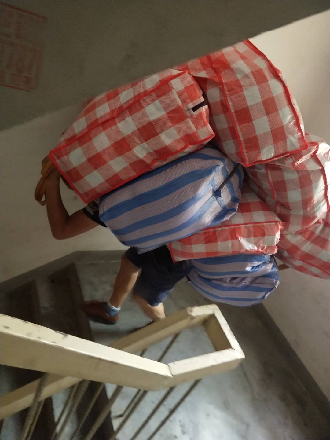 北京昌平区搬家公司急招司机和搬运工-鱼泡网