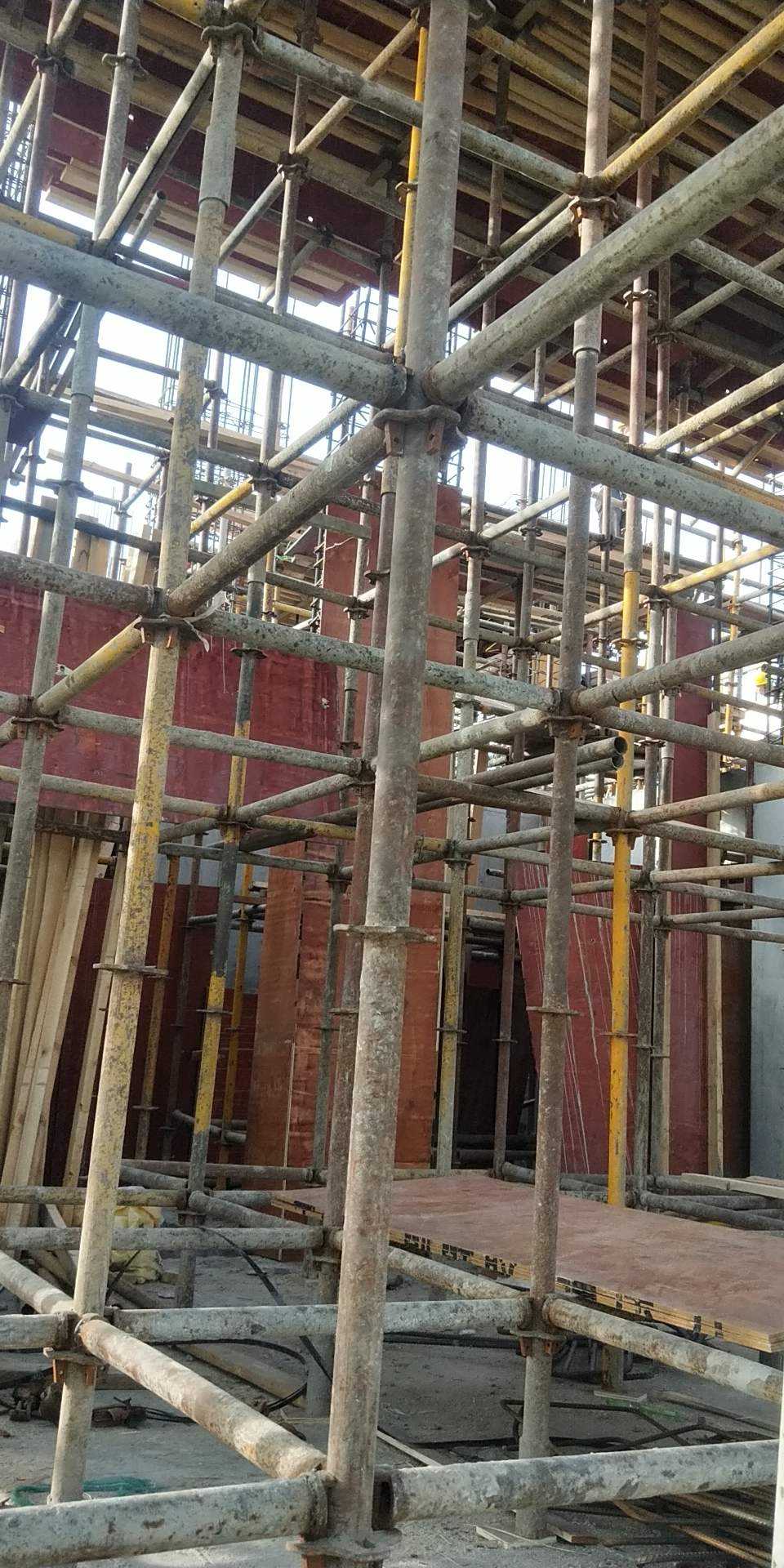 陕西铜川招木工小班组五人