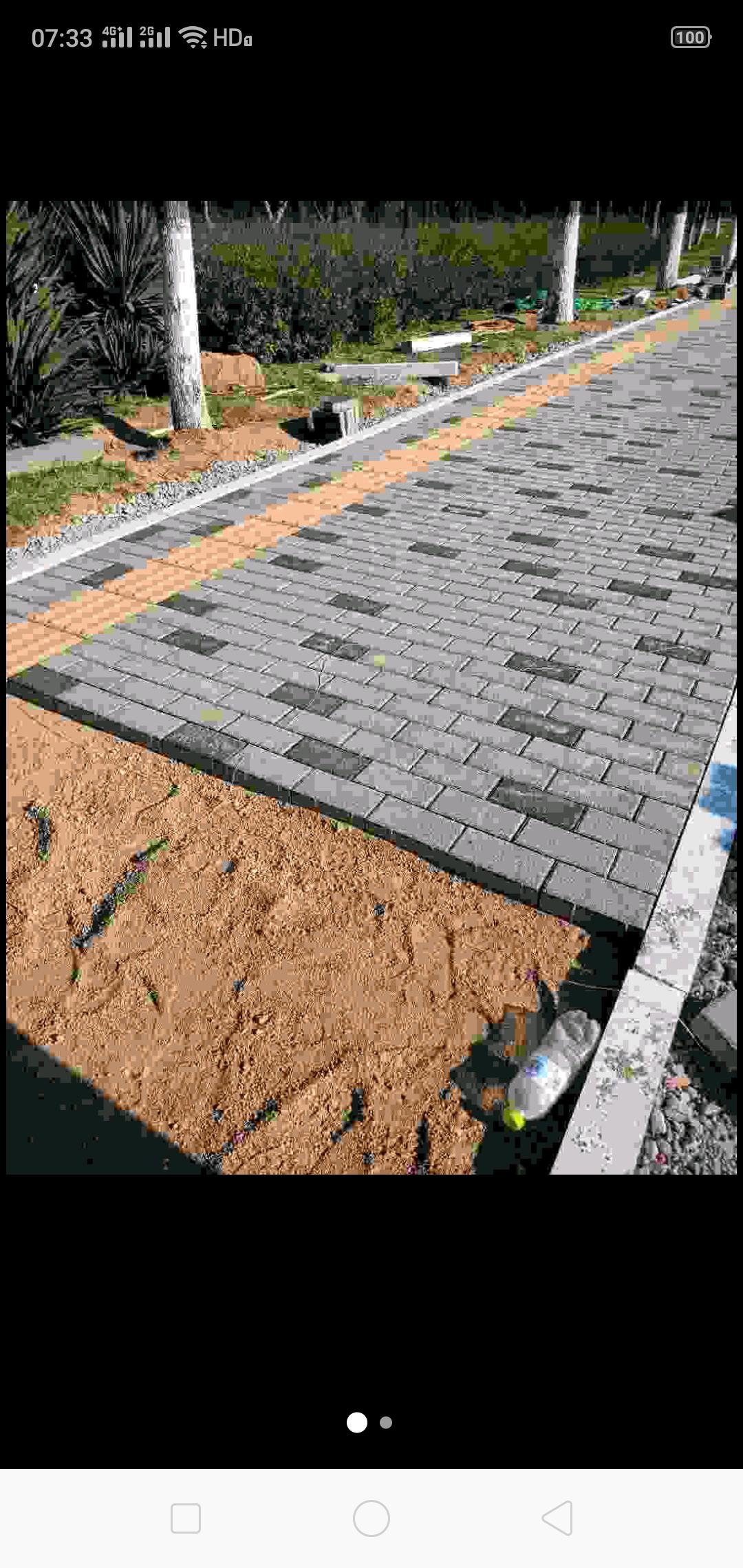 山东青岛铺人行道