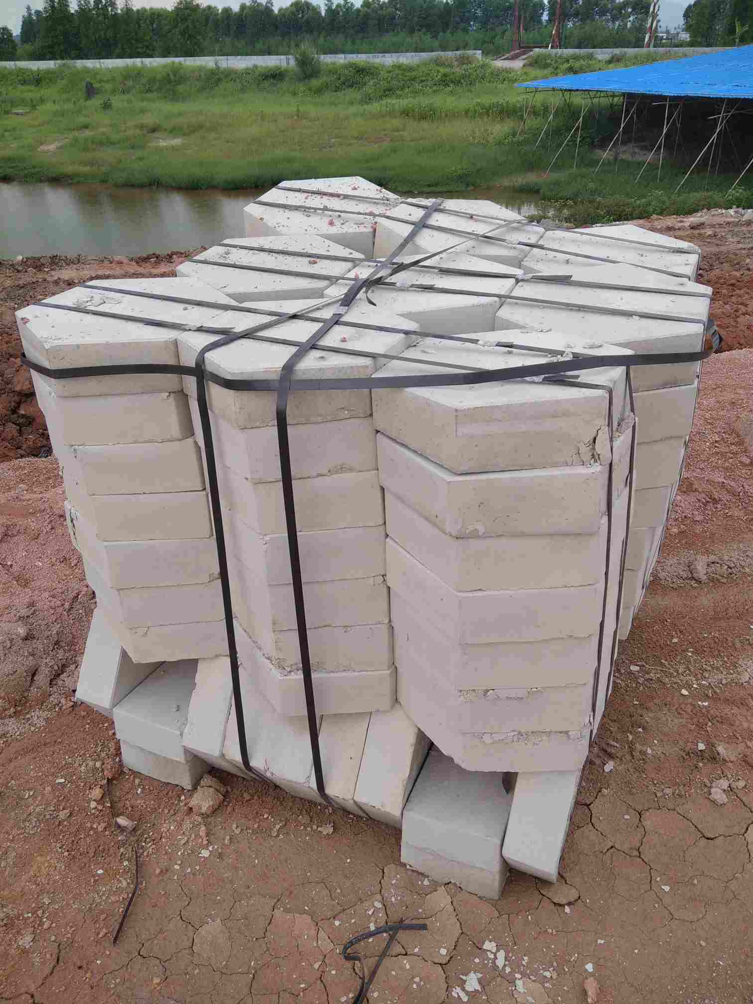 广东江门高速公路排水渠