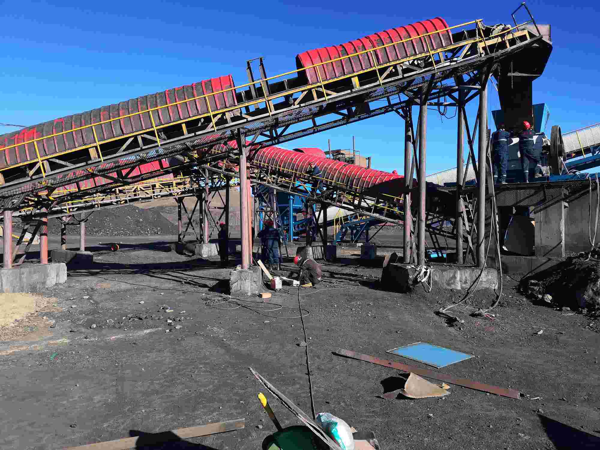 新疆吐鲁番煤厂破碎系统维修工
