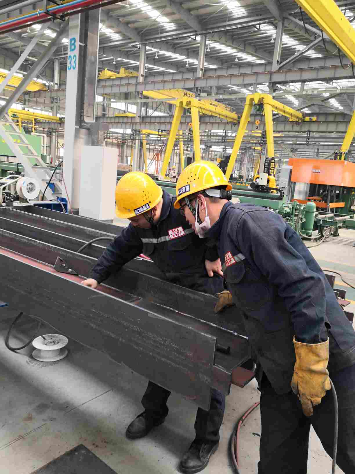 山西太原主要招铆工厂房内