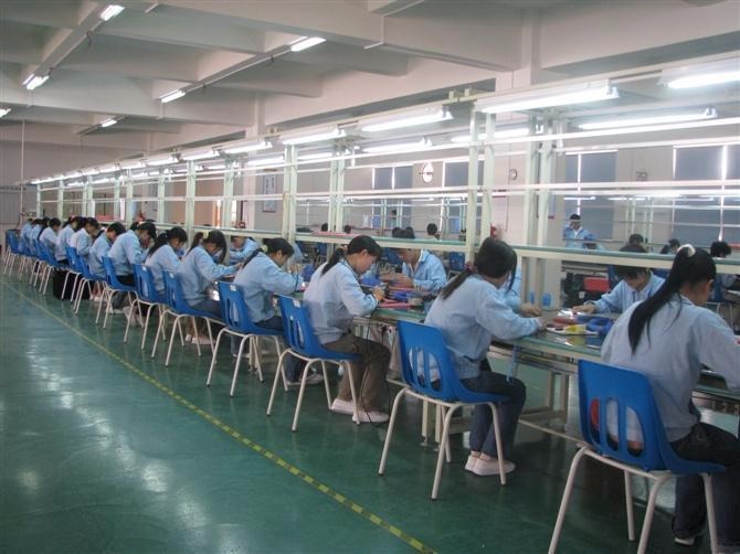 重庆万州区oppo科技包装厂急聘300/天学徒工包吃住招工要