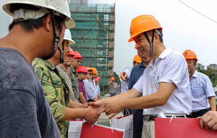 广州天河区78打棒工小工杂工78大型新工地开工急需招聘