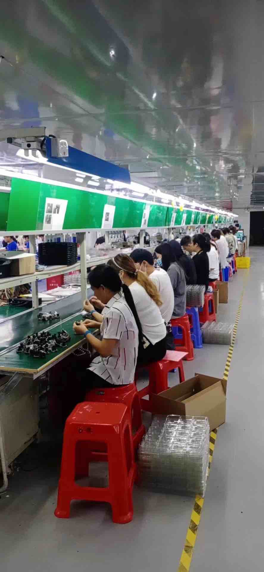 深圳龙华区长白班日结18元一小时,不穿工衣不面试不体检不过安